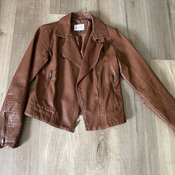 Target Universal Thread Tan Faux Leather Jacket - Picture 2 of 4
